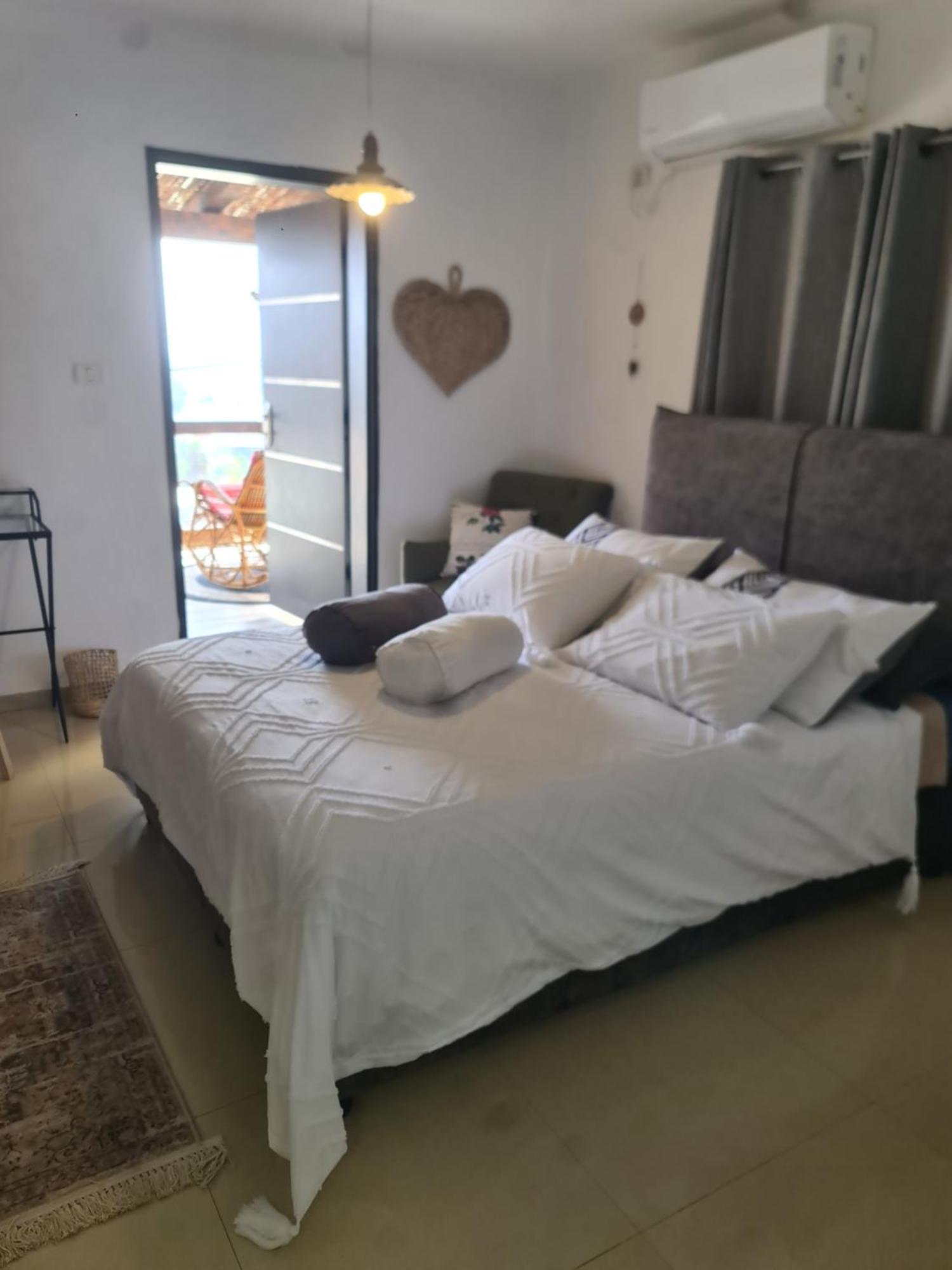 Ronit'S Place Apartment Qiryat Shemona Luaran gambar